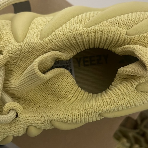 Sulfur Yeezy 450 - Picture 4 of 5